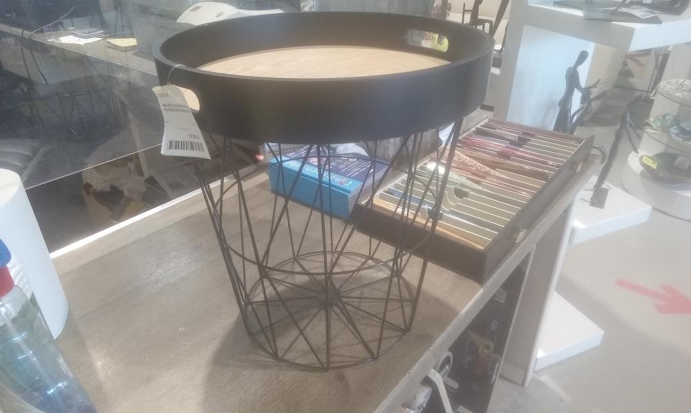 SELETTE AJOUREE METAL ET PLATEAU BOIS ARMOSPHERA