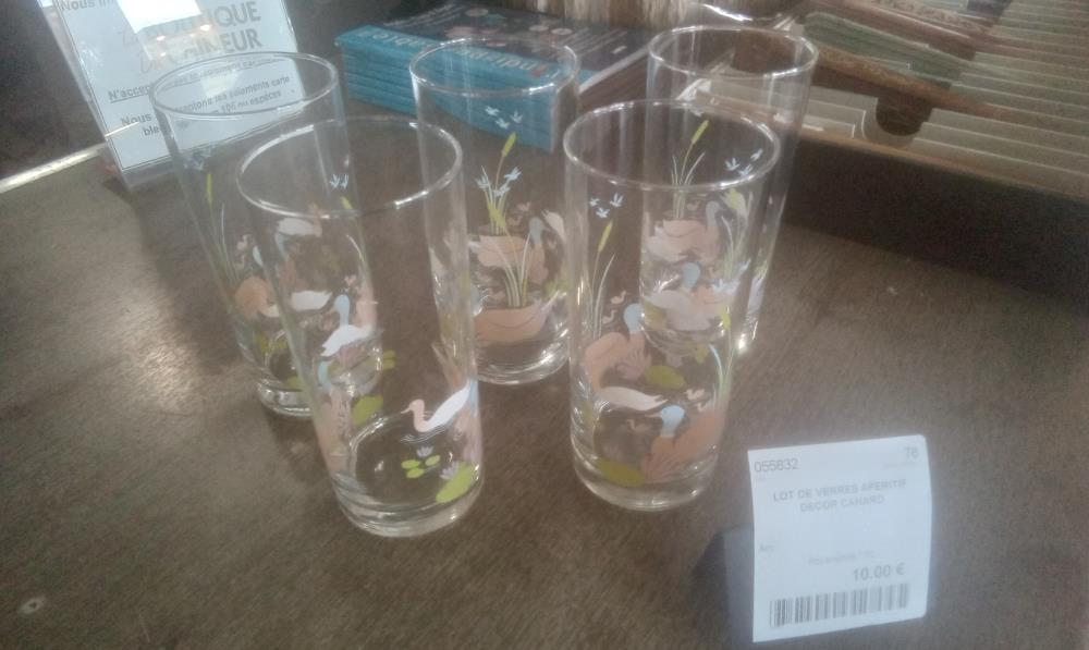 LOT DE VERRES APERITIF DECOR CANARD