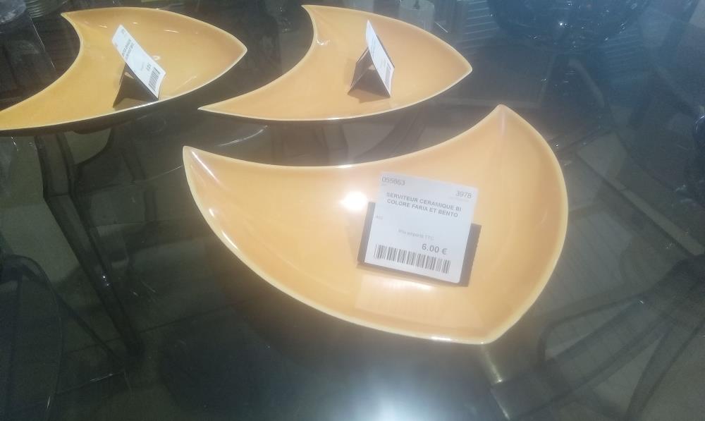 SERVITEUR CERAMIQUE BI COLORE FARIA ET BENTO