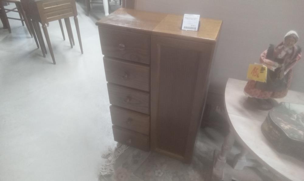 MEUBLE PLACAGE CHENE 5 TIROIRS+1ABATTANT