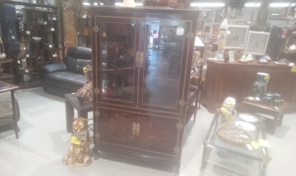 VITRINE 4 PORTES ASIATIQUE LAQUEE