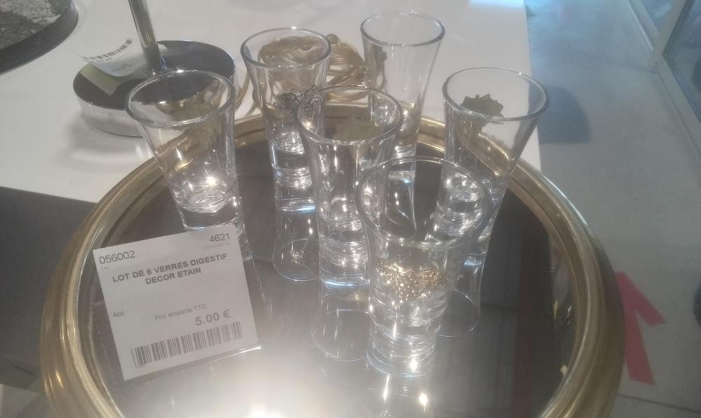 LOT DE 6 VERRES DIGESTIF DECOR ETAIN