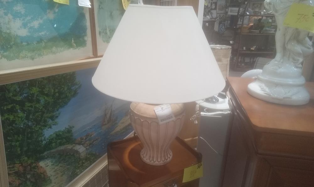 LAMPE CERAMIQUE+ABATJOUR BEIGE