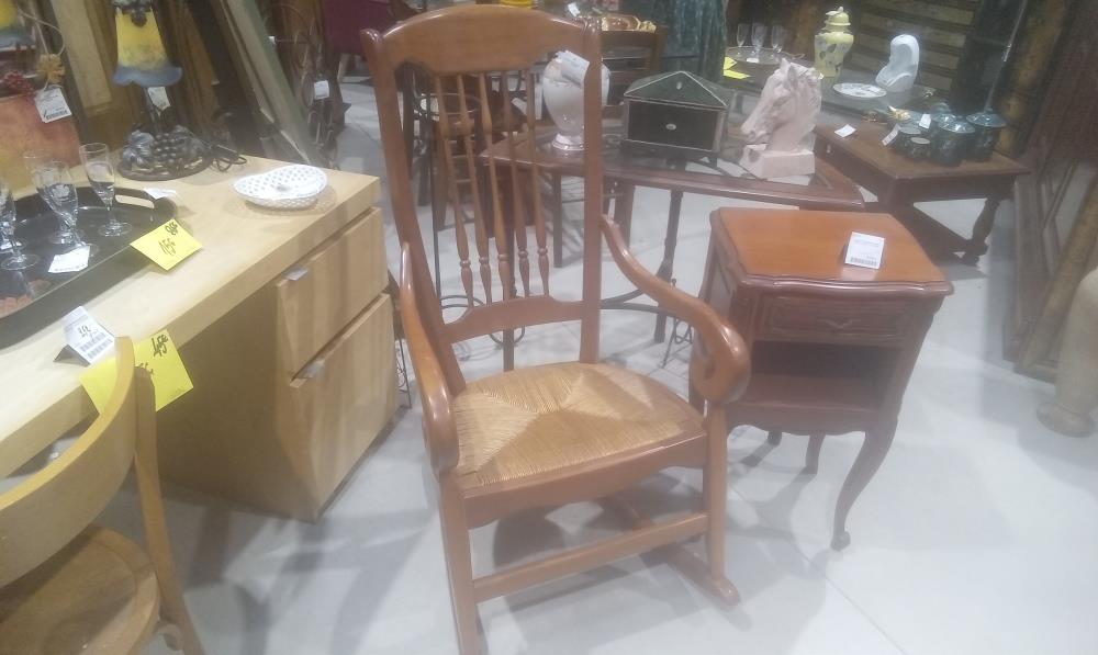 ROCKING CHAIR PAILLE  TEINTE MERISIER
