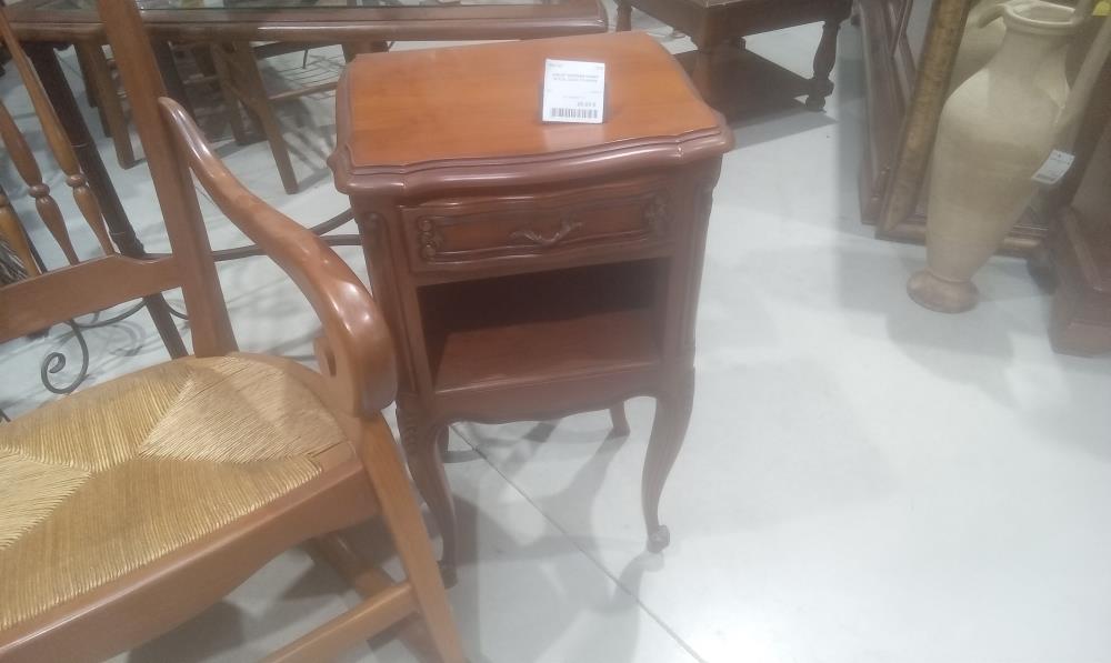 CHEVET MERISIER MASSIF STYLE LOUIXV 1T+NICHE