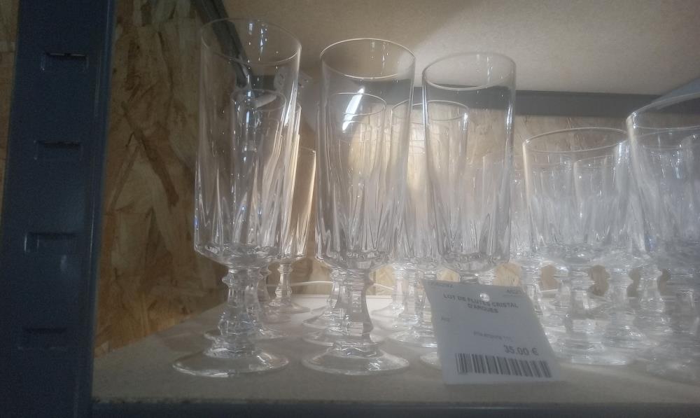 LOT DE FLUTES CRISTAL D'ARQUES