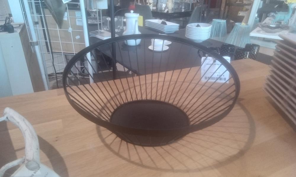 PANIERE METAL NOIRE