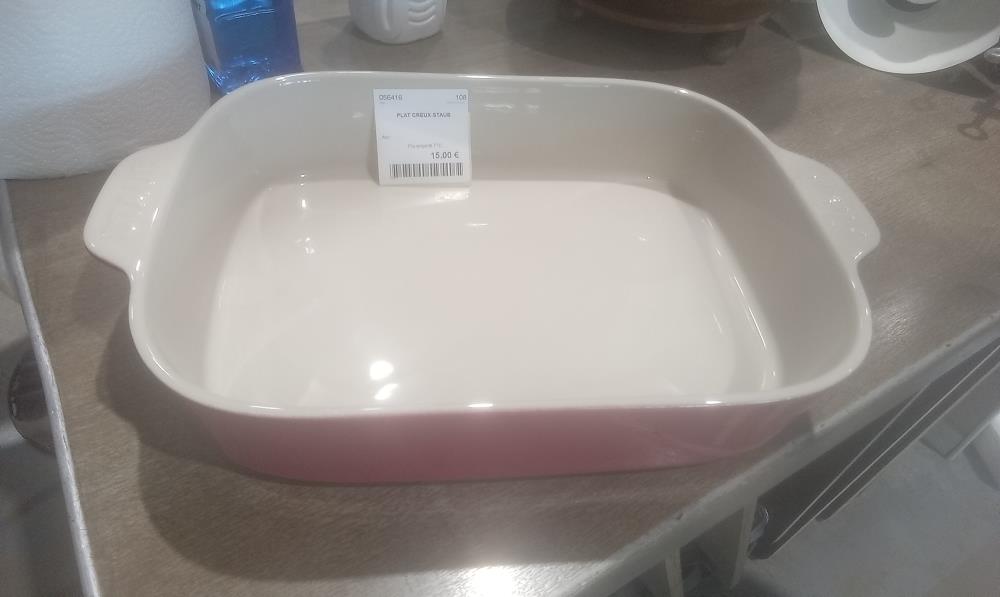 PLAT CREUX STAUB