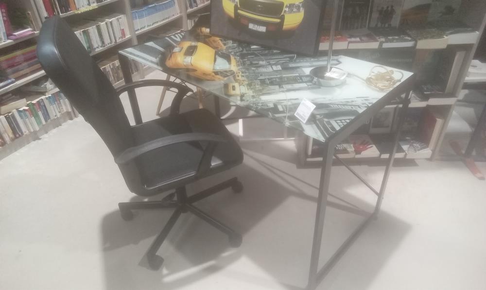 BUREAU PLATEAU VERRE DECOR NEW YORK EN L'ETAT