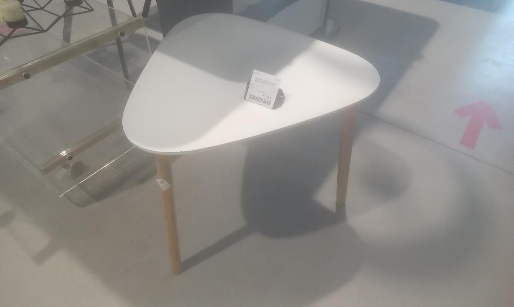 TABLE BASSE MELAMINEE BLANCHE ET PIED BOIS
