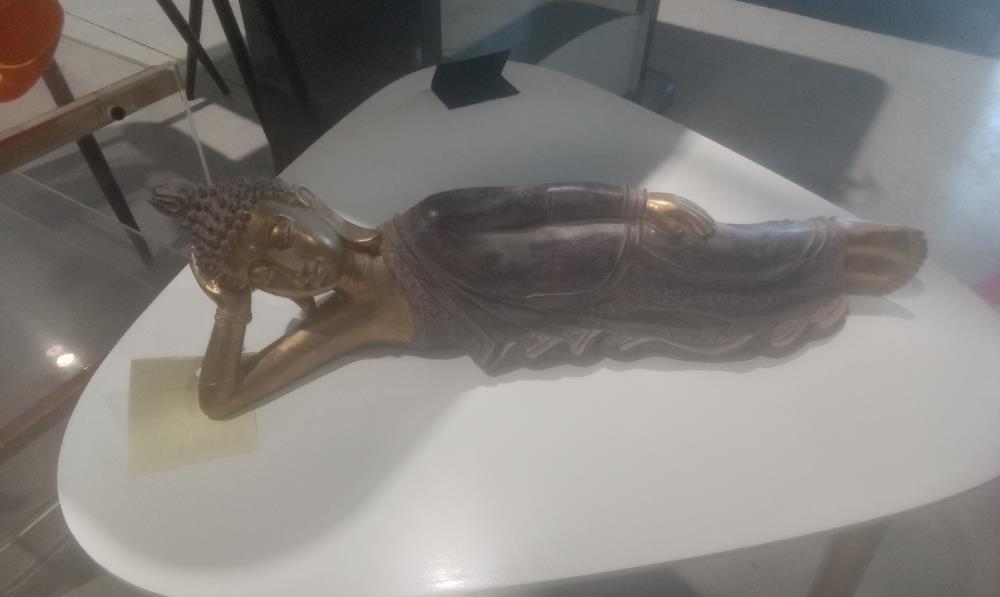 BOUDDHA RESINE ALLONGE