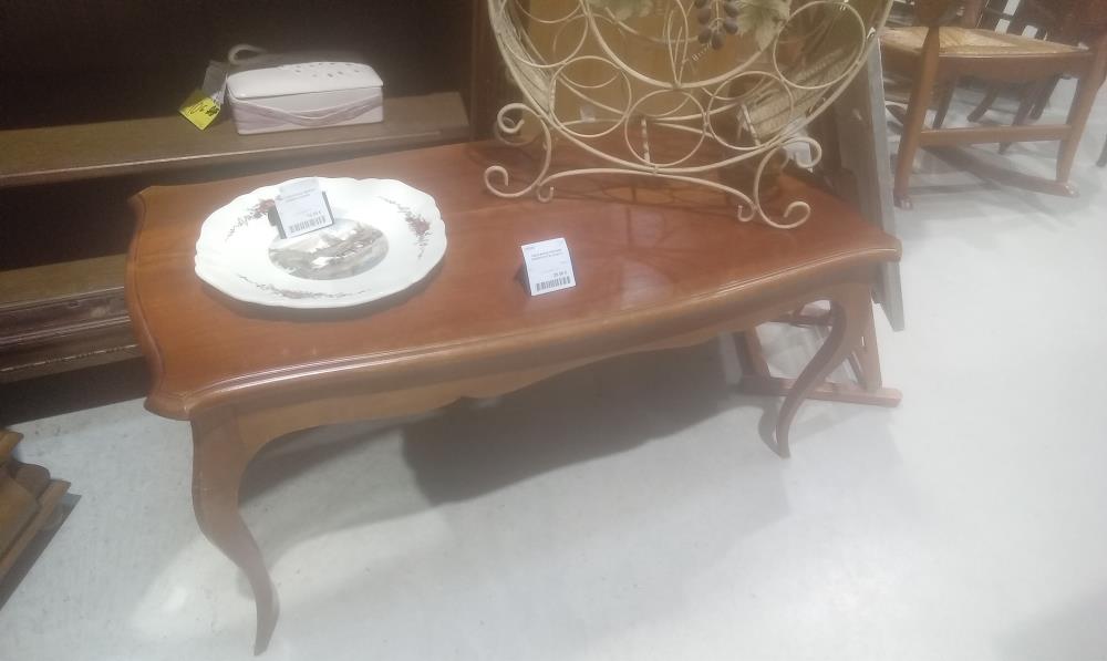 TABLE BASSE MERISIER MASSIF STYLE LOUIS XV