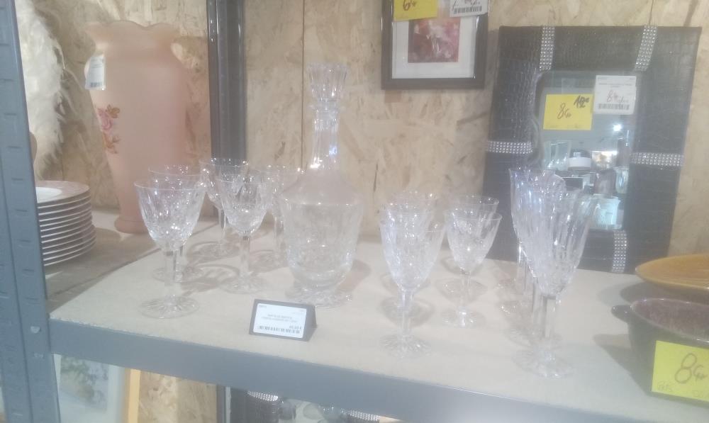 PARTIE DE SERVICE CRISTAL+CARAFE EN L'ETAT