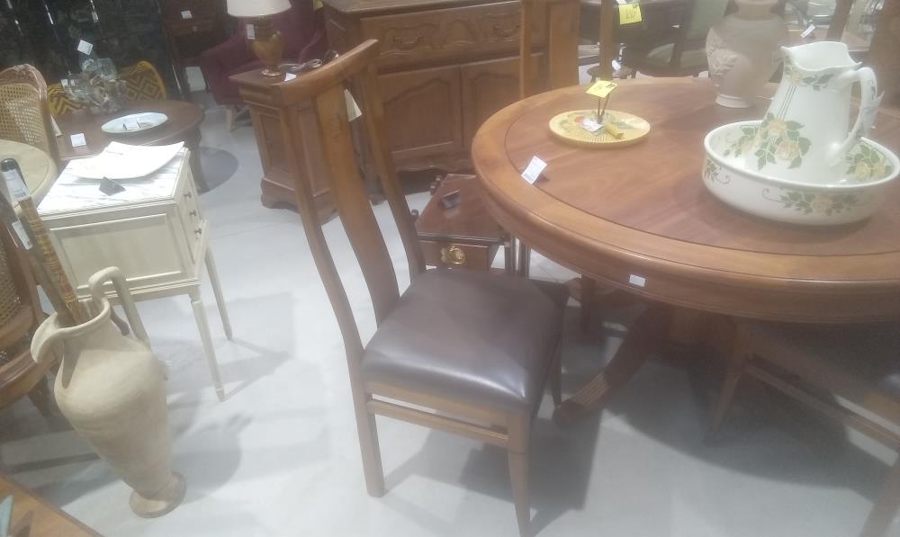 LOT DE 4 CHAISES LOOK MARRON EN L'ETAT