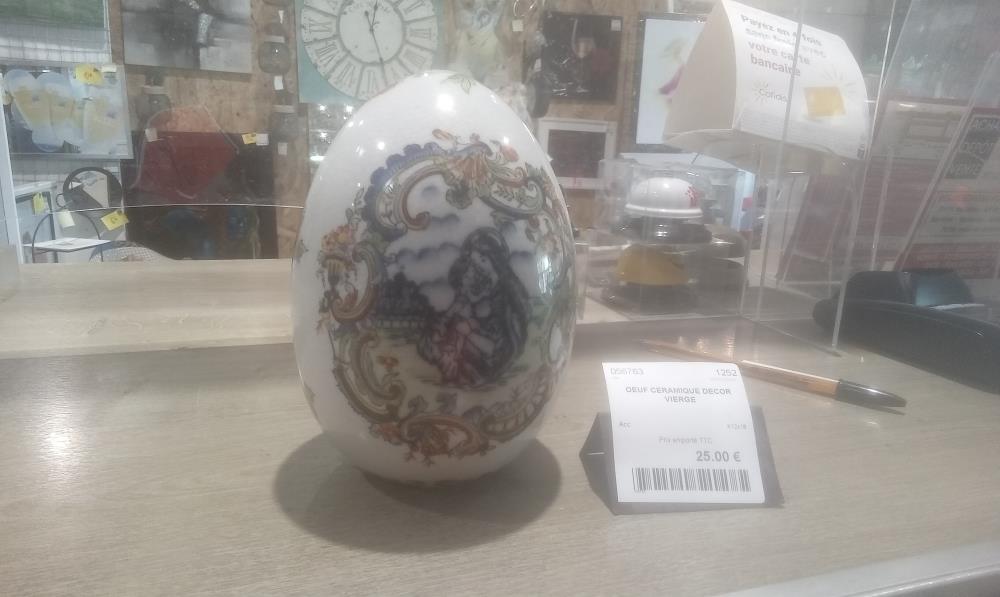 OEUF CERAMIQUE DECOR VIERGE