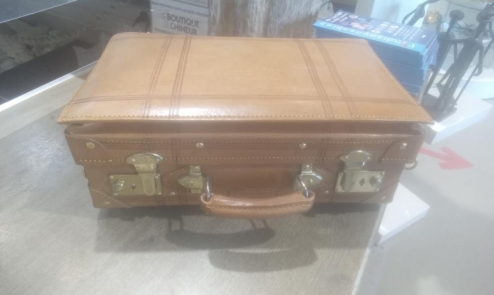 VALISE  CUIR ITALIENNE IL TUCANO