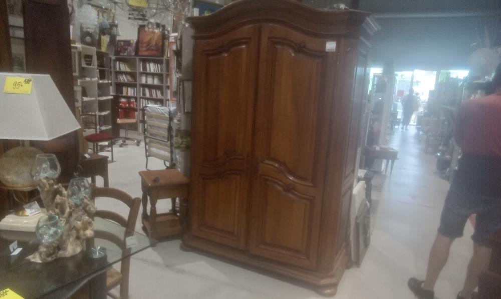 ARMOIRE RUSTIQUE 2 PORTES MULITI BOIS+CLEF