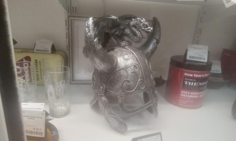 CASQUE RESINE DRAGON
