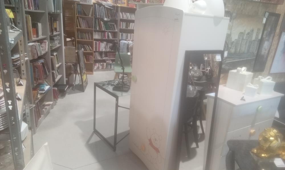 ARMOIRE MELAMINEE ENFANT 1PORTE+1 TIROIR DECOR OURS EN L'ETAT