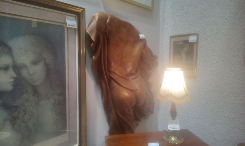 BUSTE EN CUIR HOMME