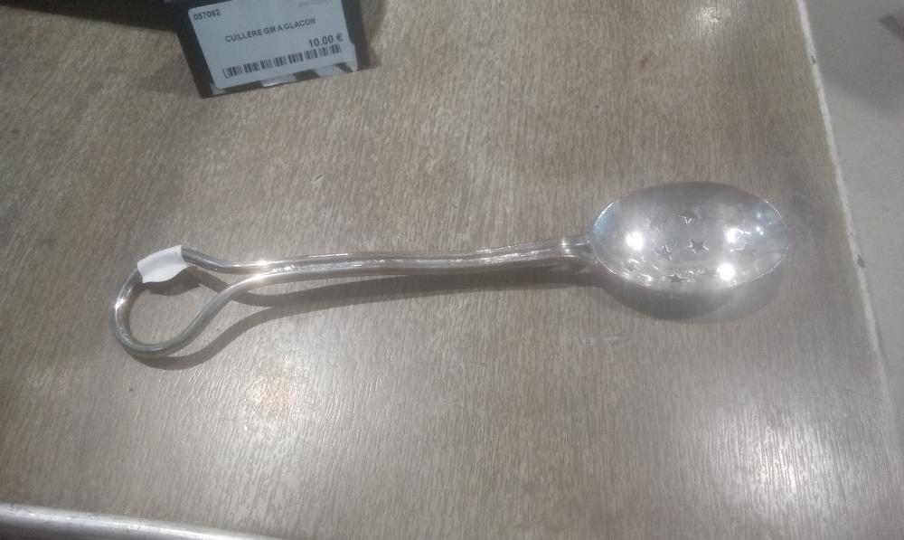 CUILLERE GM A GLACON