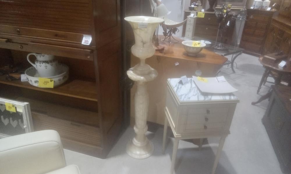 COLONNE+LAMPE ALBATRE EN L'ETAT