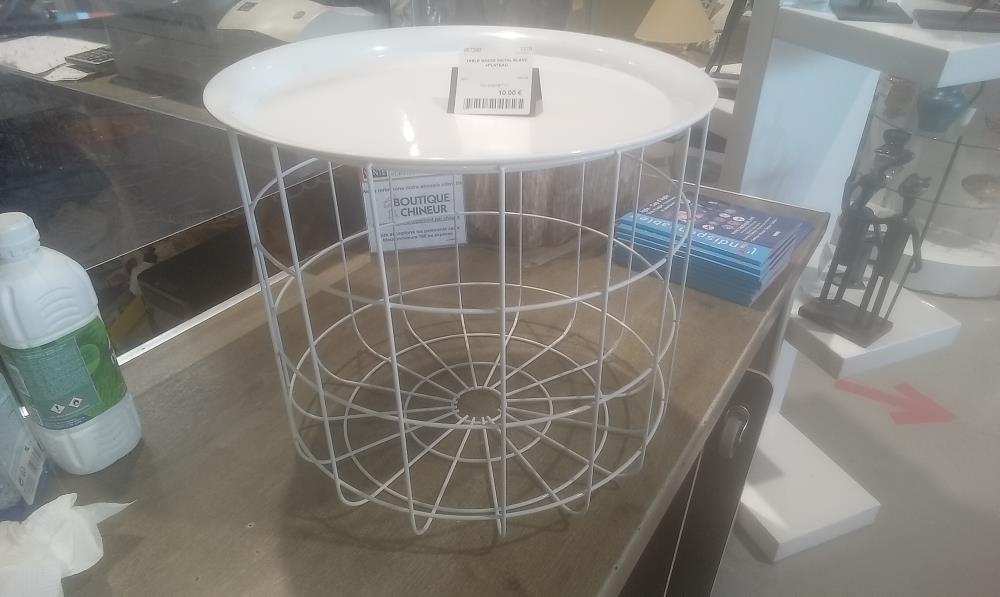 TABLE BASSE METAL BLANC +PLATEAU