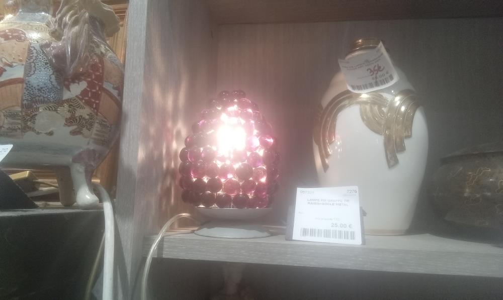 LAMPE PM GRAPPE DE RAISIN+SOCLE METAL