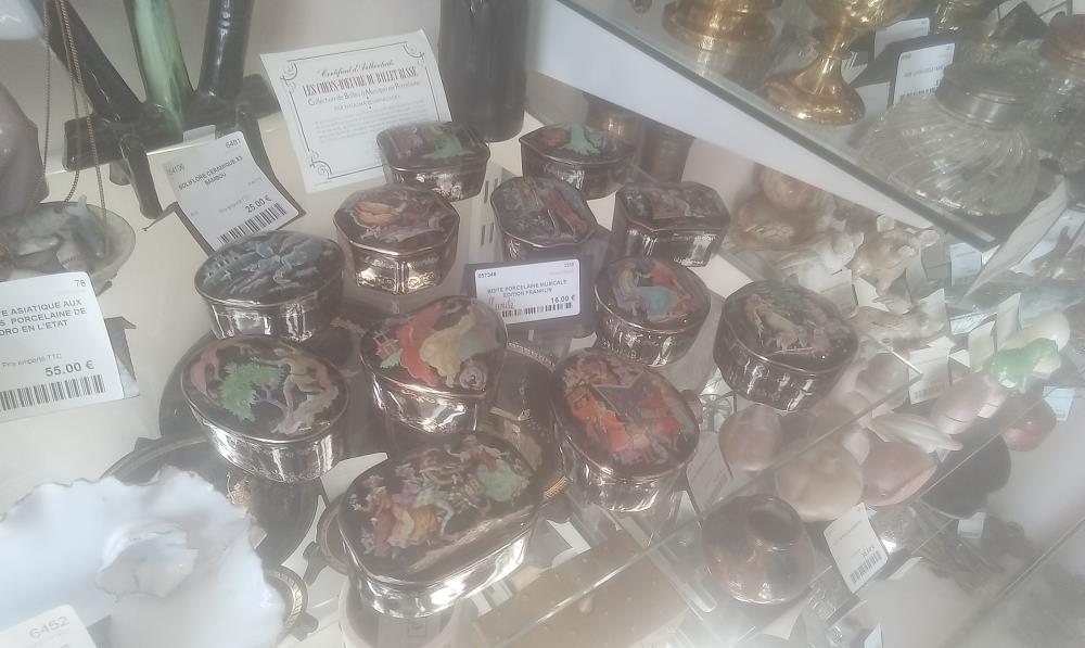 BOITE PORCELAINE MUSICALE EDITION FRANKLIN