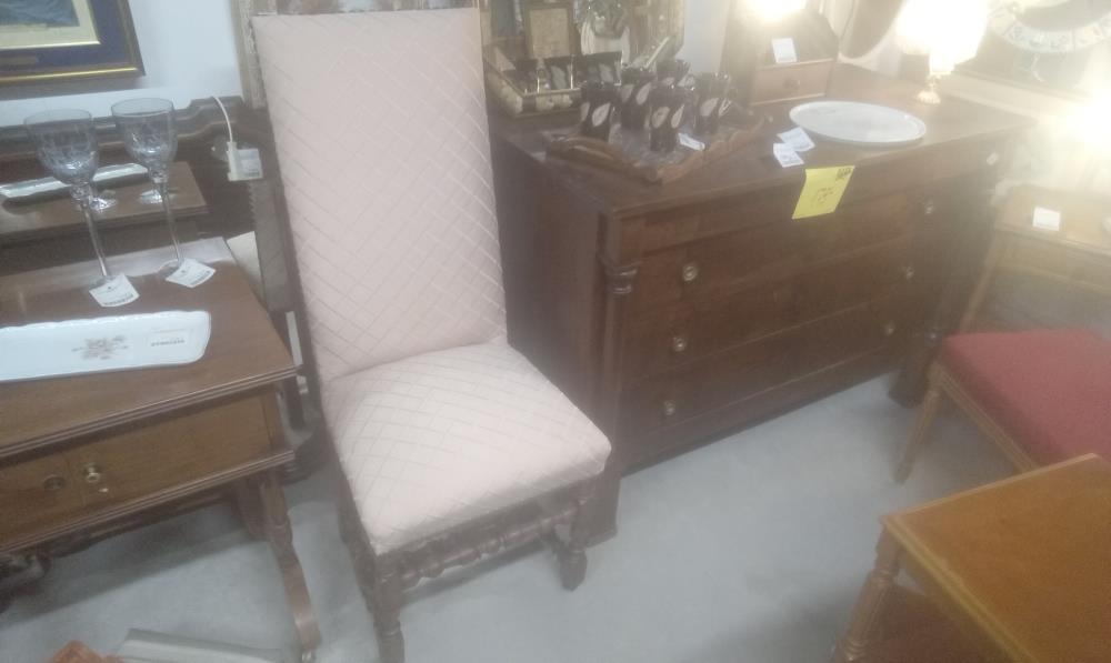CHAISE STYLE LOUIS XIII