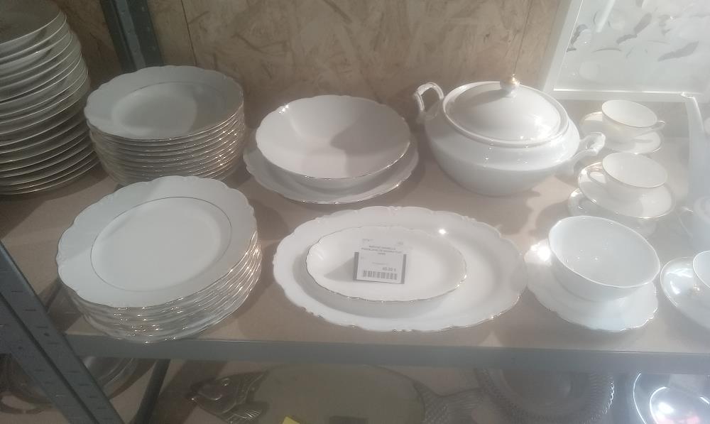 SERVICE VAISSELLE PORCELAINE DE BAVARIA FILET DORE