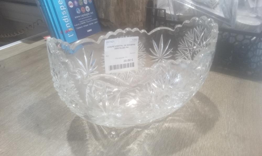 COUPE CRISTAL DE BOHEME DENTELEE PM