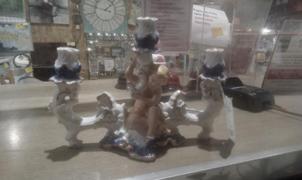 BOUGEOIR CERAMIQUE ROUMANIA 3 BRANCHES AVEC ANGELOT