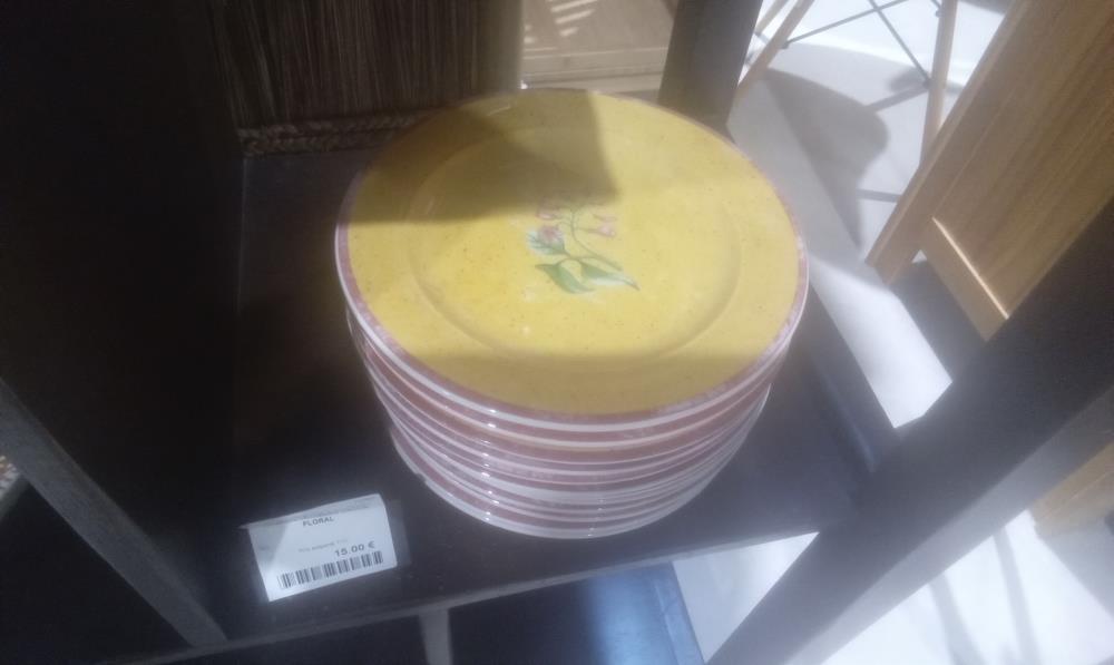 LOT D'ASSIETTE A DESSERT FAIENCE HOTESSE DECOR FLORAL