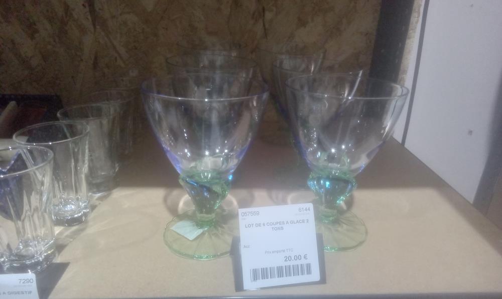 LOT DE 6 COUPES A GLACE 2 TONS