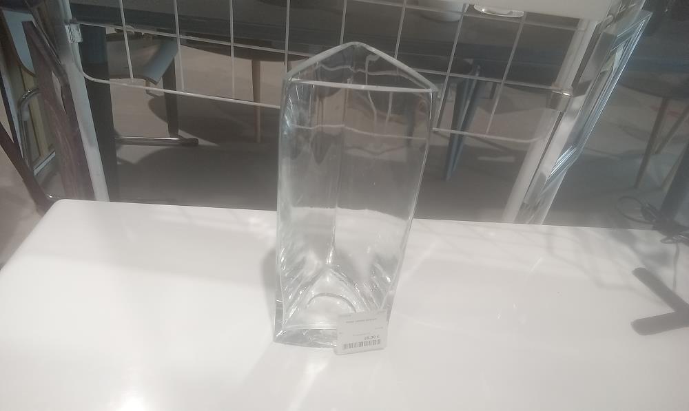 VASE VERRE DESIGN