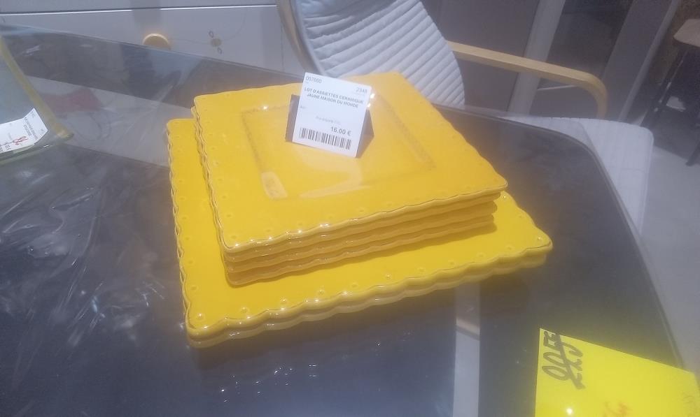 LOT D'ASSIETTES CERAMIQUE JAUNE MAISON DU MONDE