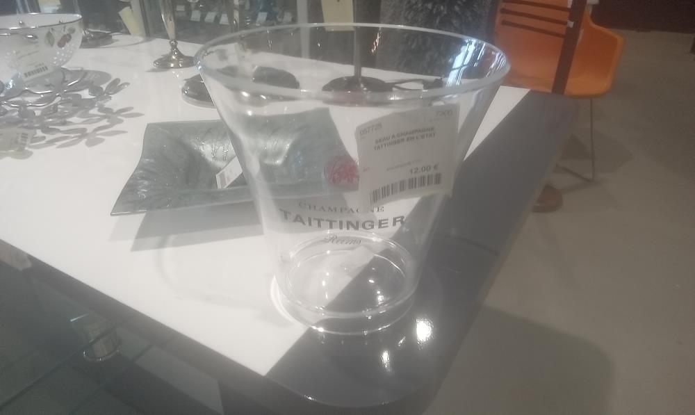 SEAU A CHAMPAGNE TATTINGER EN L'ETAT