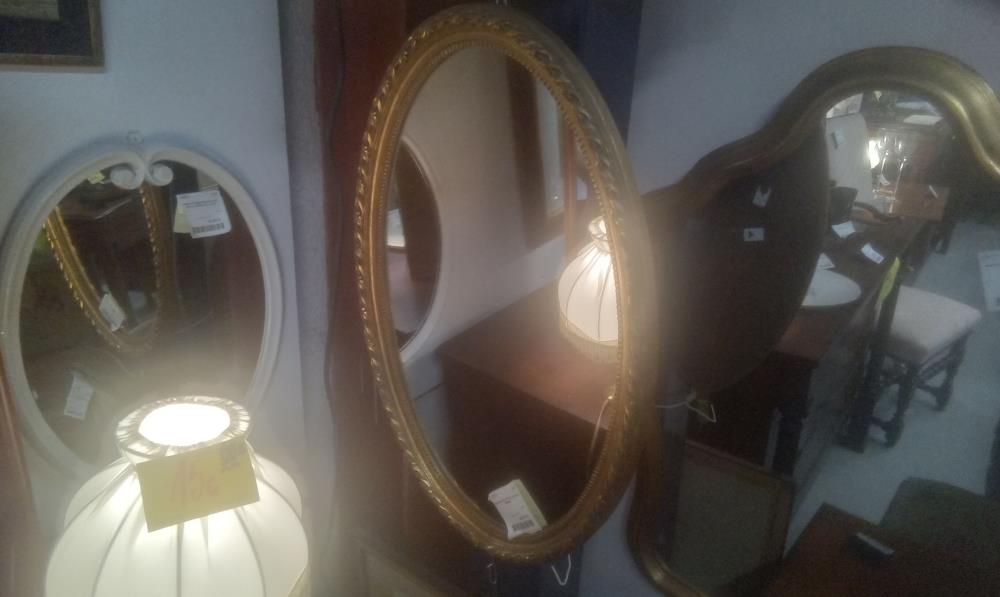 MIROIR OVALE STYLE LOUIS XV RESINE