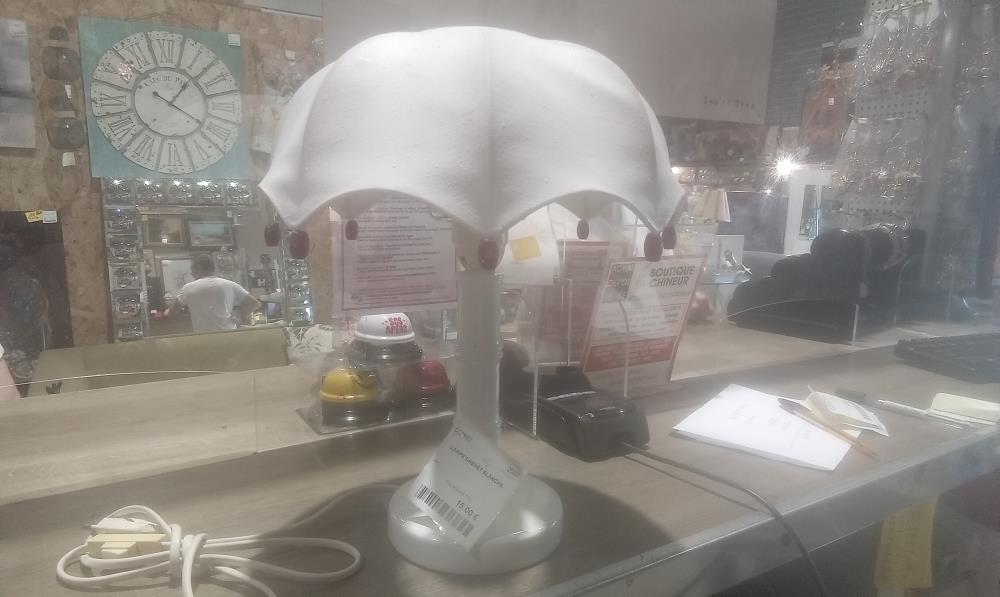 LAMPE CHEVET BLANCHE