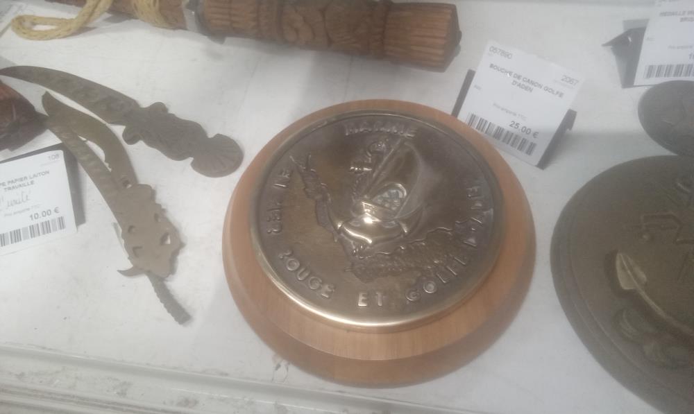 BOUCHE DE CANON GOLFE D'ADEN