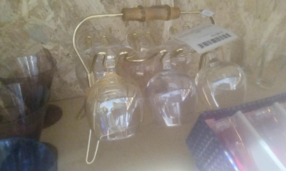 LOT DE 6 VERRES A DIGESTIF SUR SUPPORT METAL ET ANSE BOIS