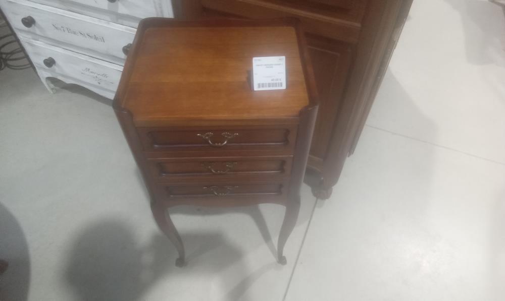 CHEVET MERISIER MASSIF 3 TIROIRS