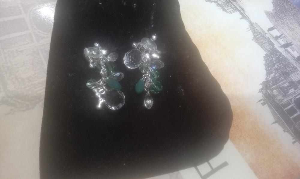 PAIRE DE BOUCLE D'OREILLE SWAROVSKI+ECRIN