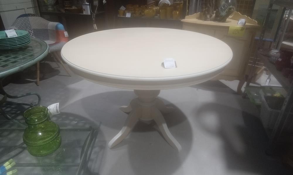 TABLE RONDE AVEC PIED CENTRAL  PEINTE JAUNE+1 ALLONGE INTERIEURE DE 39 CM