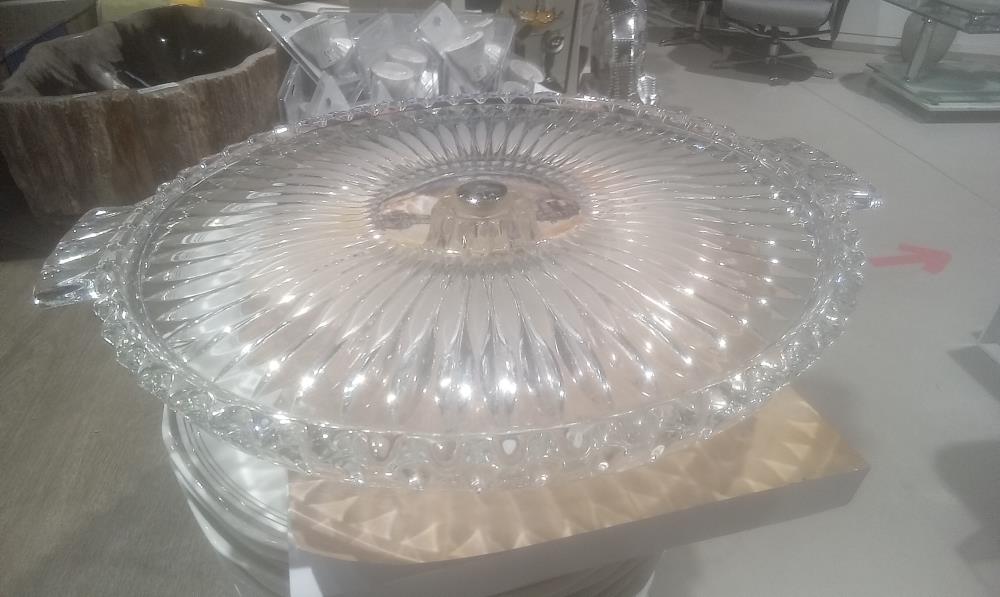 PLATEAU A TARTE VERRE SUR PIED