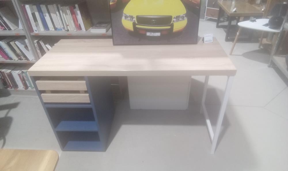 BUREAU MELAMINE 2TONS+PIED METAL+2 TIROIRS