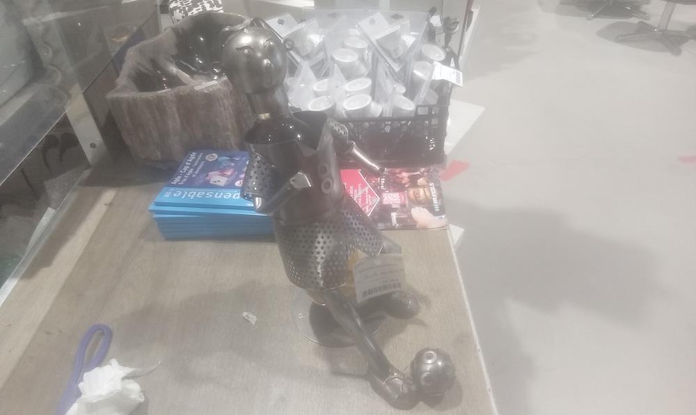 PORTE BOUTEILLE METAL