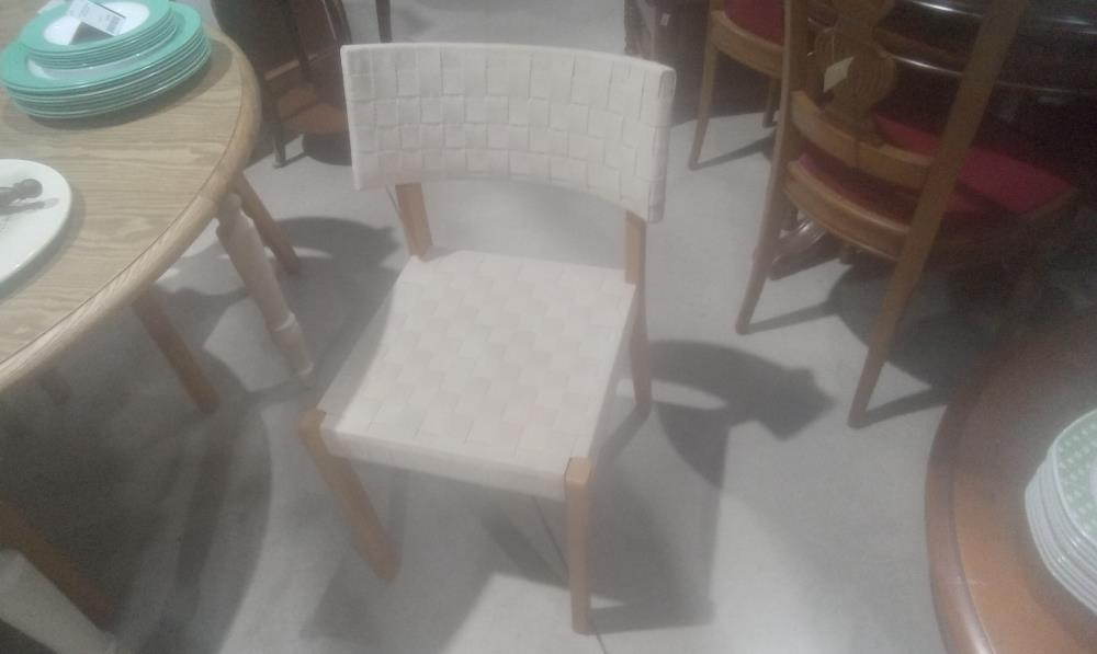 LOT DE 4 CHAISES IKEA TRESSEES BEIGE