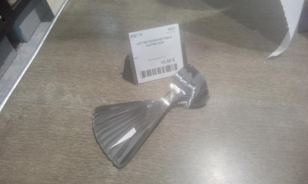 LOT DE FOURCHETTES A HUITRE INOX